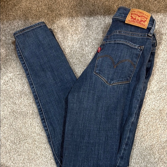 Levi's Blue Denim Jeans - Picture 1 of 3